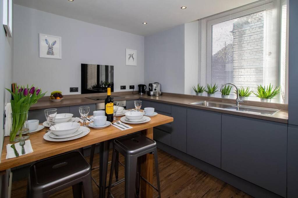 An Steisean With Office - Comet Apartments Helensburgh Extérieur photo